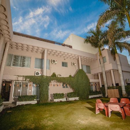 מלון Vip House פשאוור מראה חיצוני תמונה