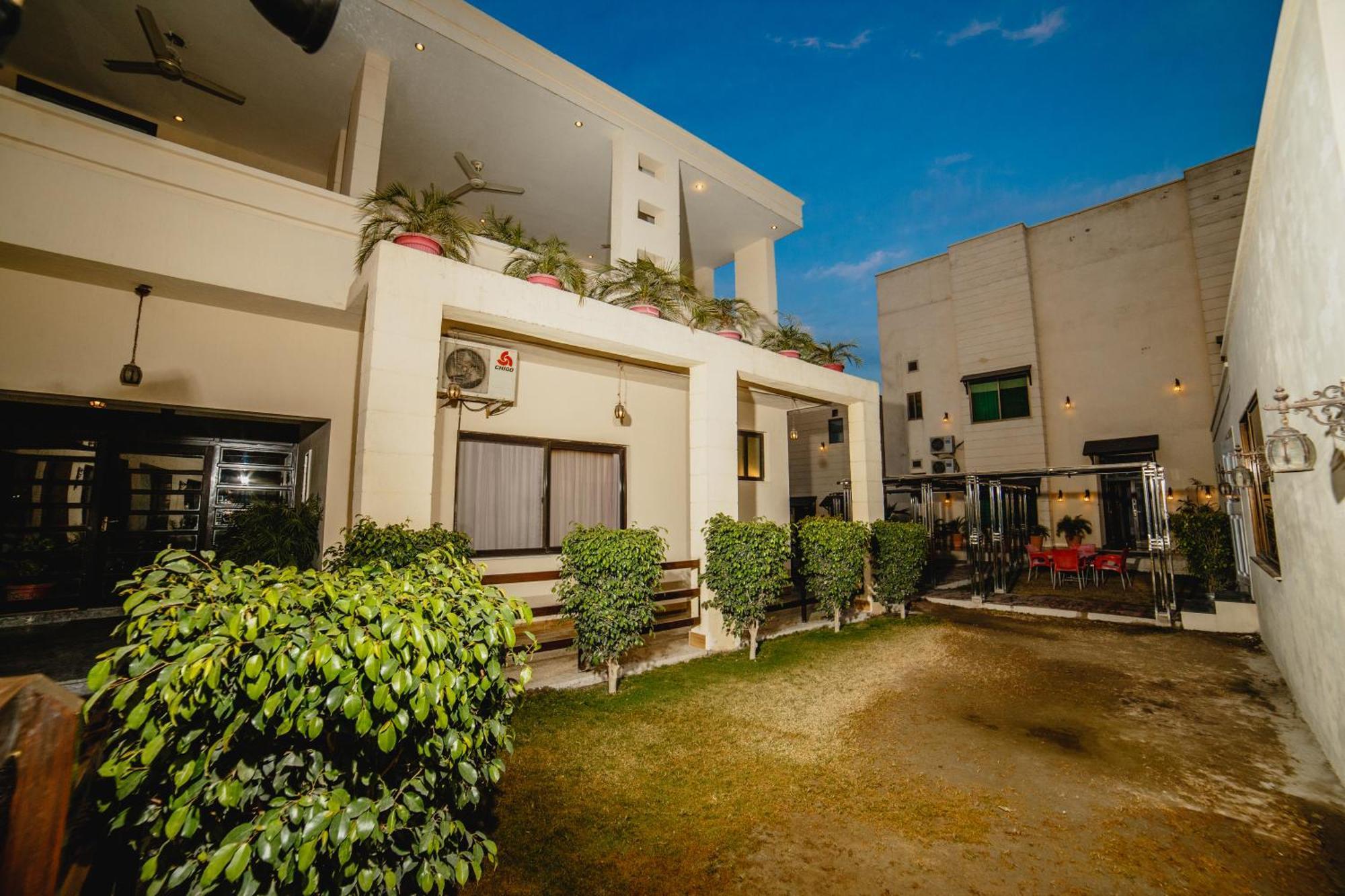 מלון Vip House פשאוור מראה חיצוני תמונה